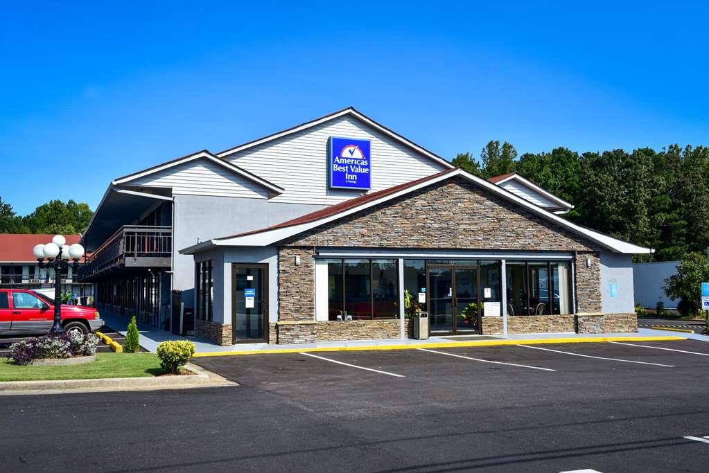 Americas Best Value Inn Douglasville Exterior photo