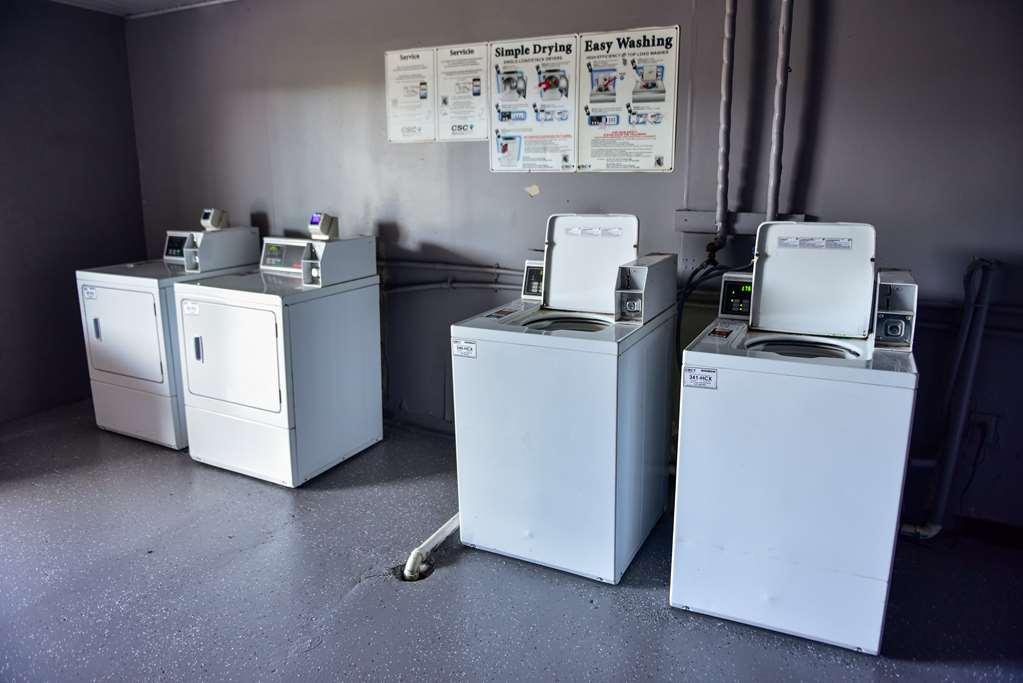 Americas Best Value Inn Douglasville Facilities photo