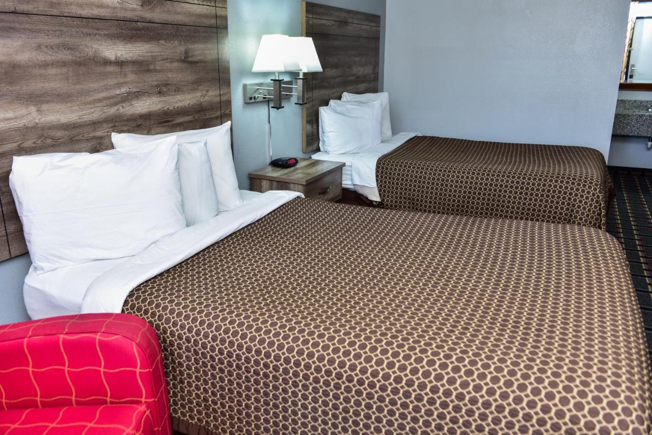 Americas Best Value Inn Douglasville Exterior photo