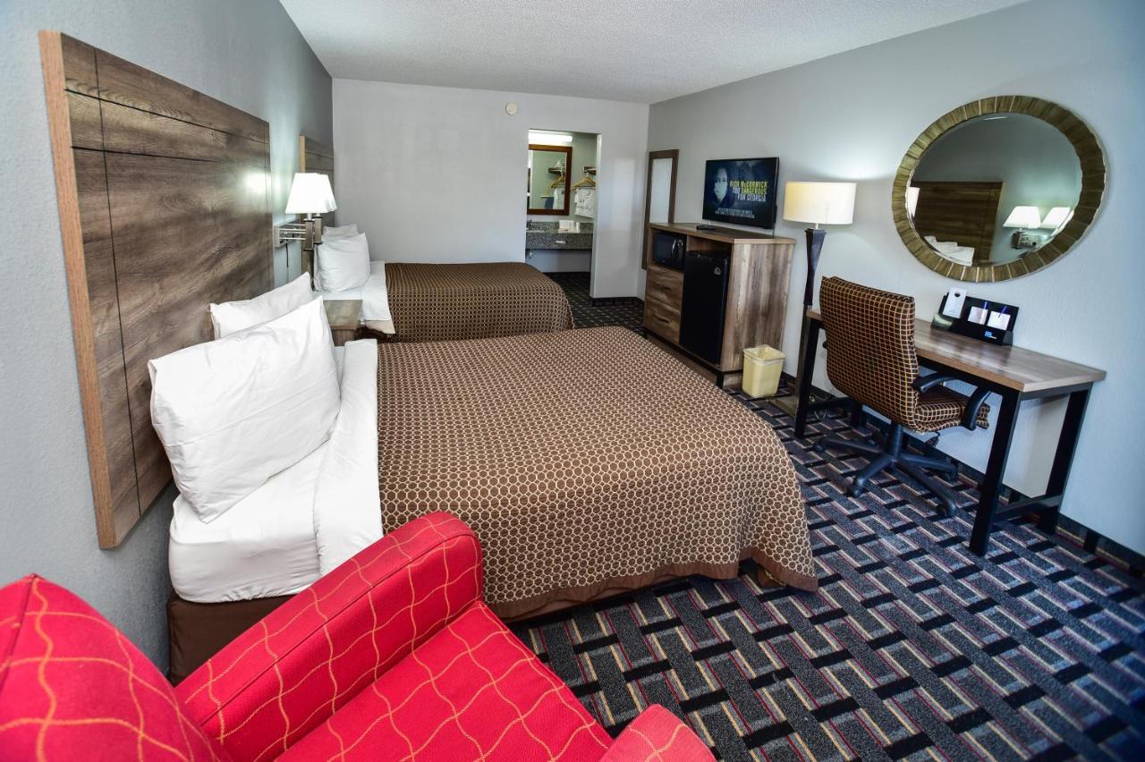 Americas Best Value Inn Douglasville Exterior photo