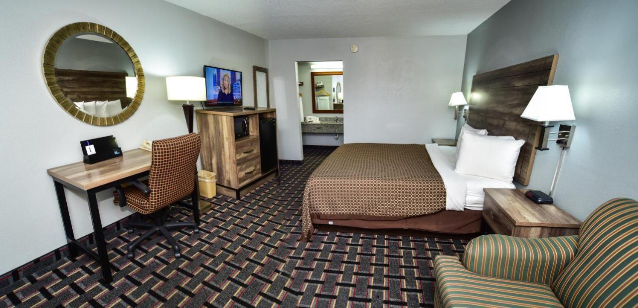 Americas Best Value Inn Douglasville Exterior photo